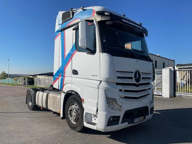 Trekker Mercedes Actros 1845