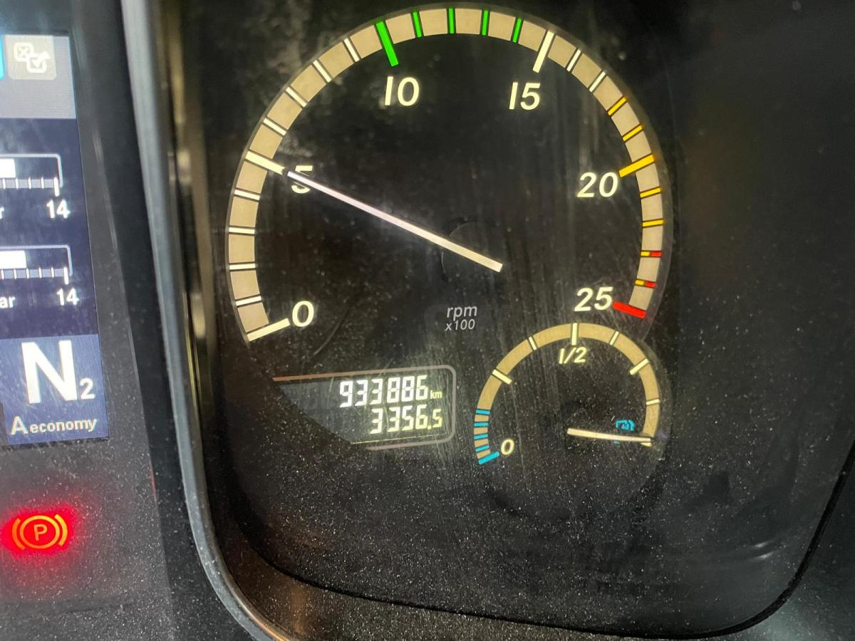 Trekker Mercedes Actros 1845