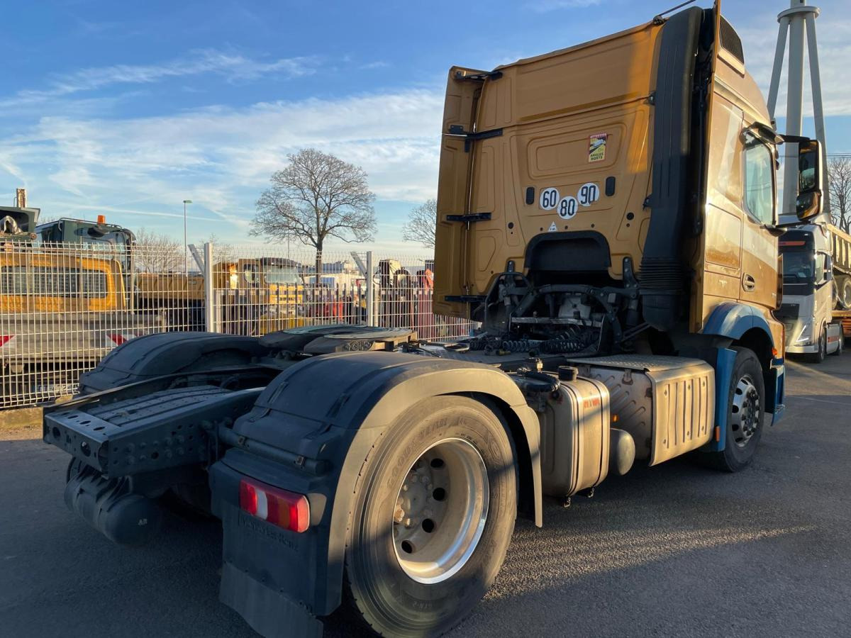 Trekker Mercedes Actros 1845