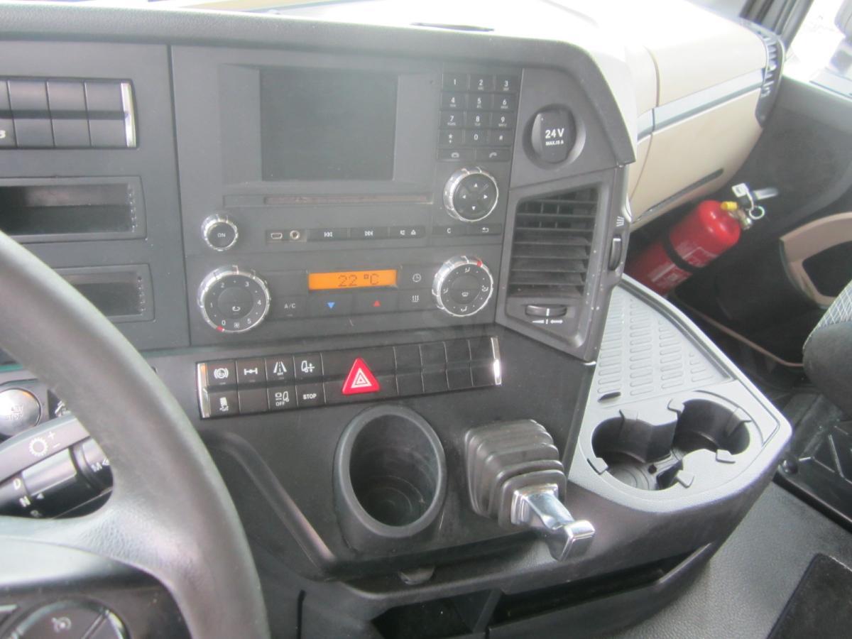 Trekker Mercedes Actros 1845