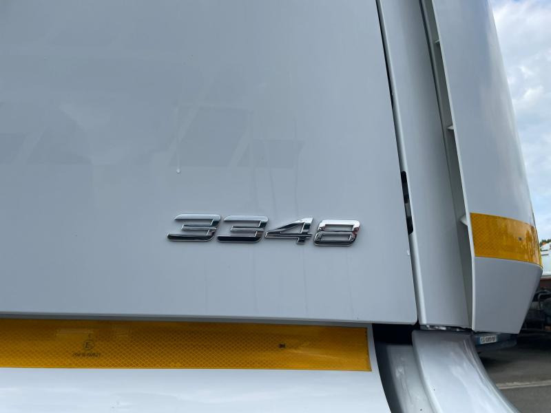 Trekker Mercedes Arocs 3348