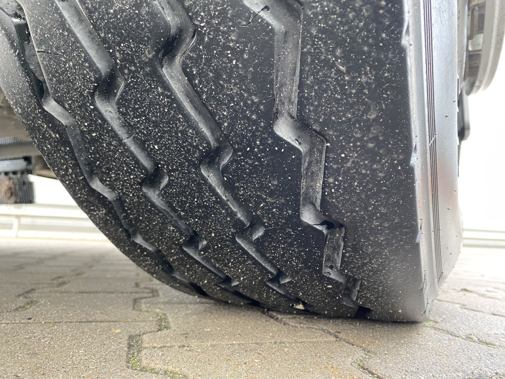 Trekker Mercedes-Benz 1842 LS Arocs