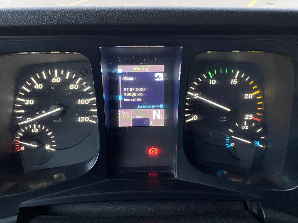 Trekker Mercedes-Benz 1845 HAD Arocs Hydrodrive