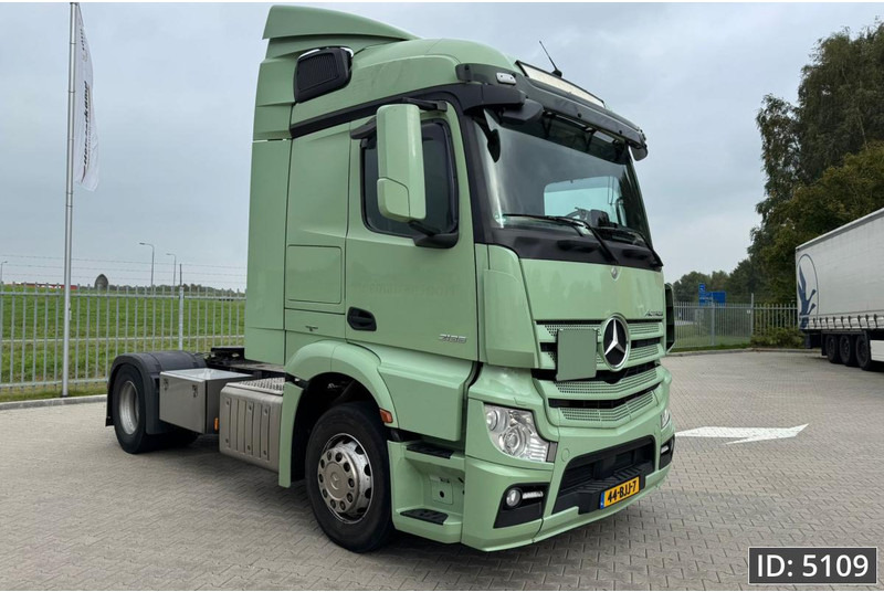 Trekker Mercedes-Benz Actros 1836 StreamSpace, Euro 6