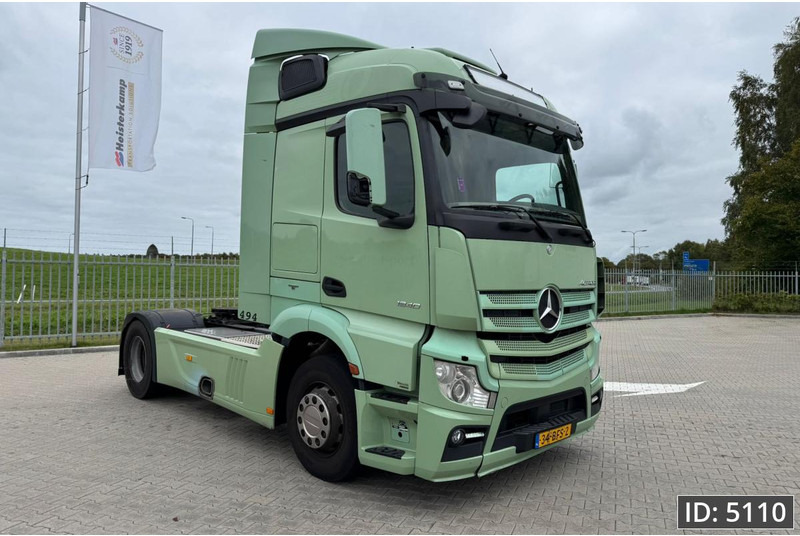 Trekker Mercedes-Benz Actros 1840 StreamSpace, Euro 6, / Fridge