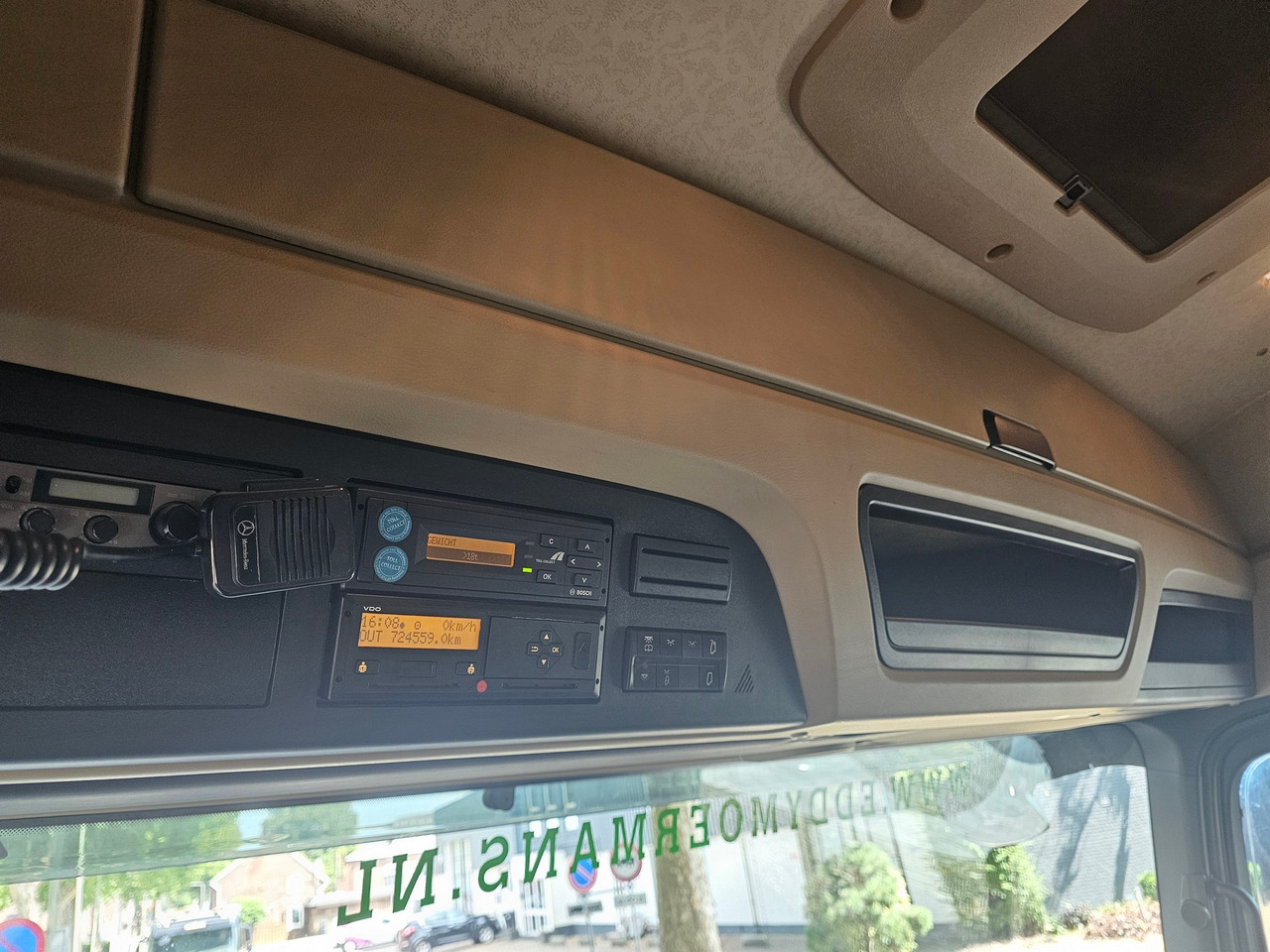 Trekker Mercedes Benz Actros 1842 Mega