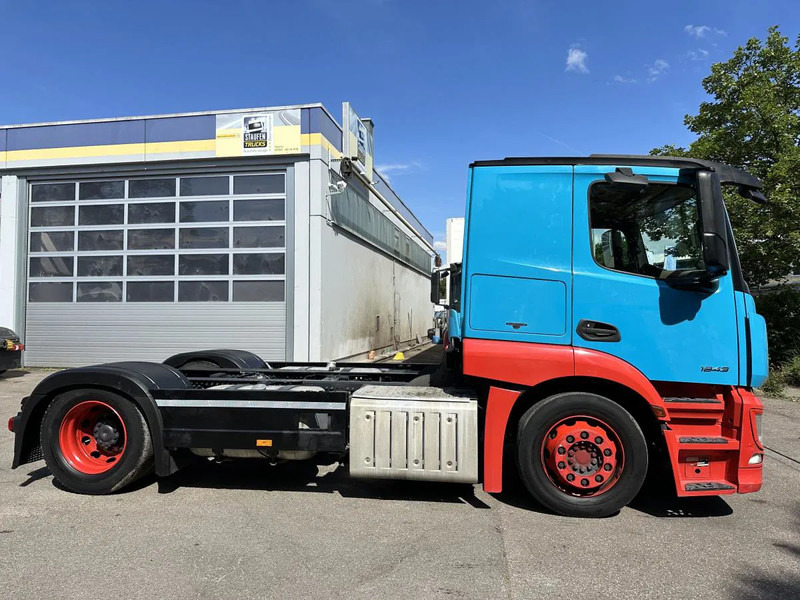 Trekker Mercedes-Benz Actros 1843 LS Autotransporter SZM EUROLOHR