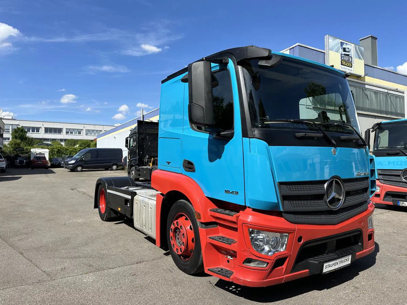 Trekker Mercedes-Benz Actros 1843 LS Autotransporter SZM EUROLOHR