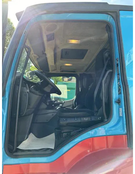 Trekker Mercedes-Benz Actros 1843 LS Autotransporter SZM EUROLOHR