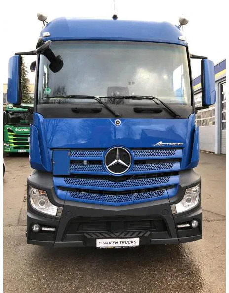Trekker Mercedes-Benz Actros 1845 LS LOW MEGA Streamspace Intarder