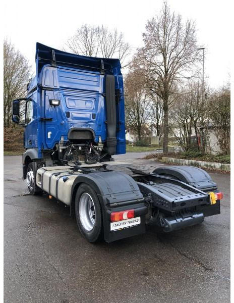 Trekker Mercedes-Benz Actros 1845 LS LOW MEGA Streamspace Intarder