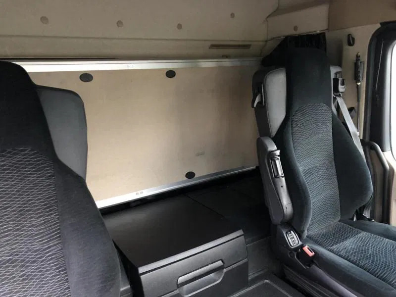 Trekker Mercedes-Benz Actros 1845 LS LOW MEGA Streamspace Intarder