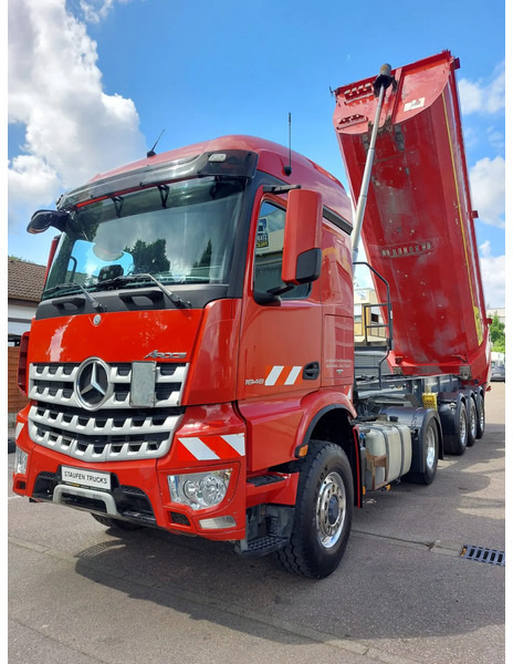 Trekker Mercedes-Benz Arocs 1848 HAD SZM 4x4 ZUG mit KEMPF 31m³ HARDOX