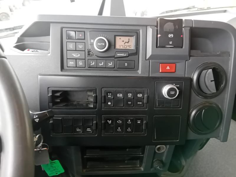 Trekker Renault Gamme C 430