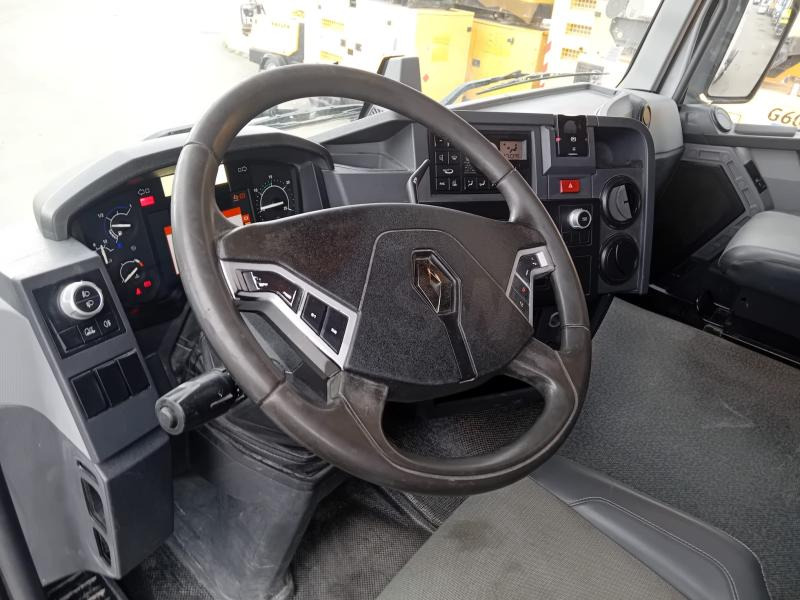 Trekker Renault Gamme C 430