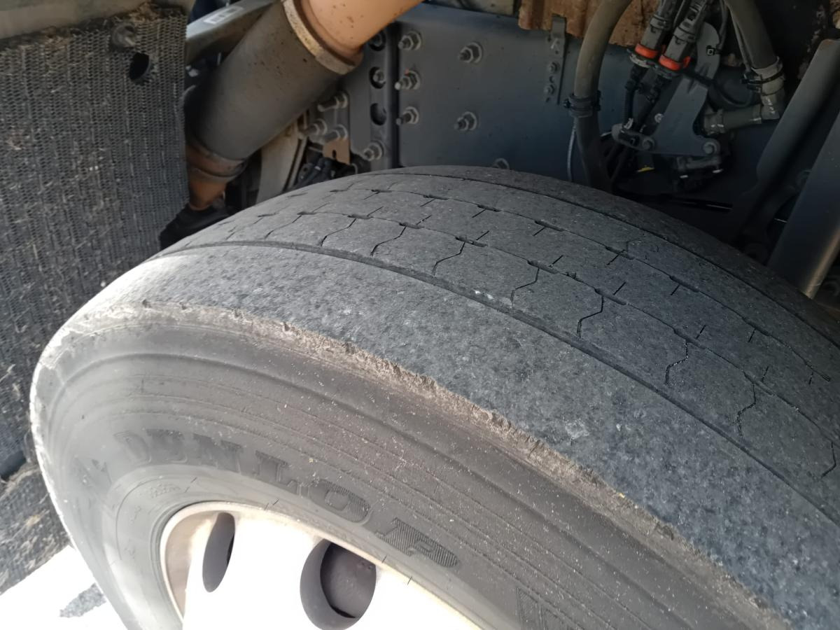 Trekker Renault Gamme T 460