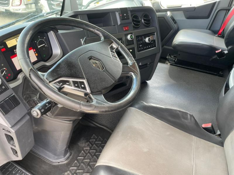 Trekker Renault Gamme T 480