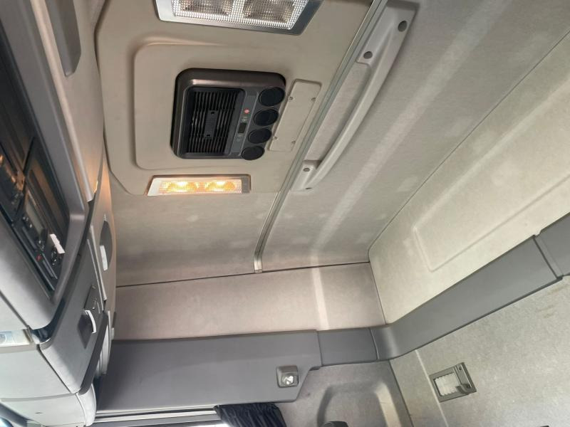 Trekker Renault Gamme T 480