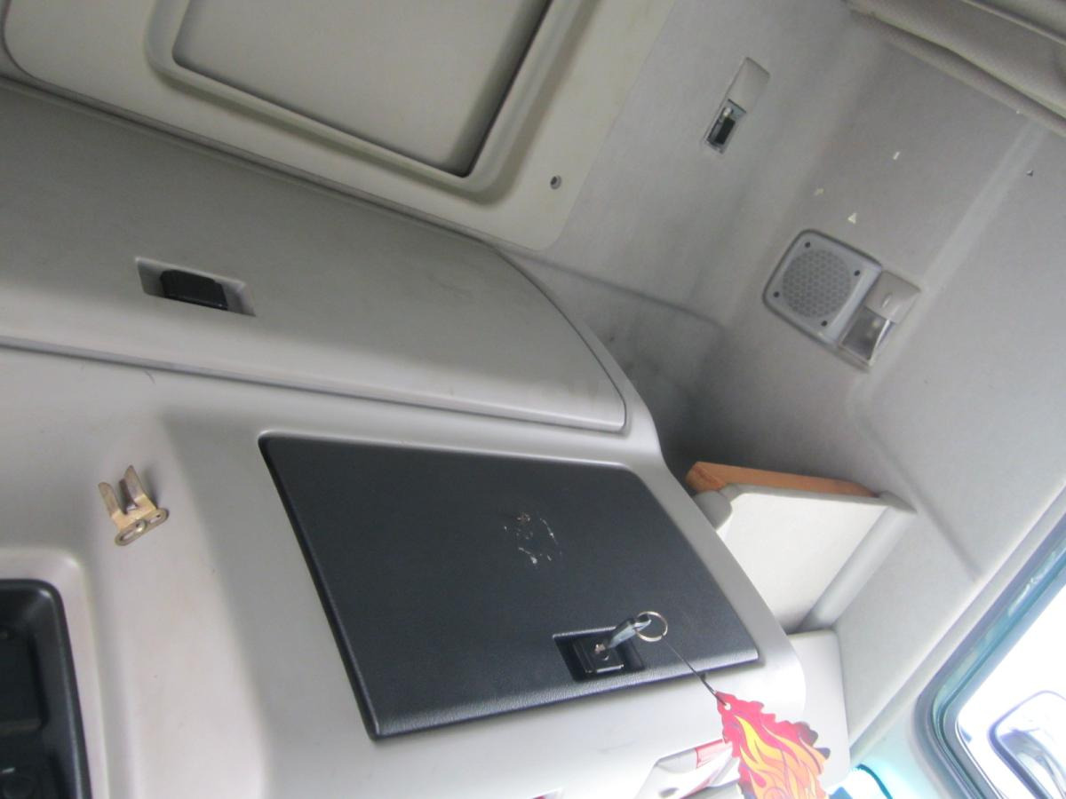 Trekker Renault Premium