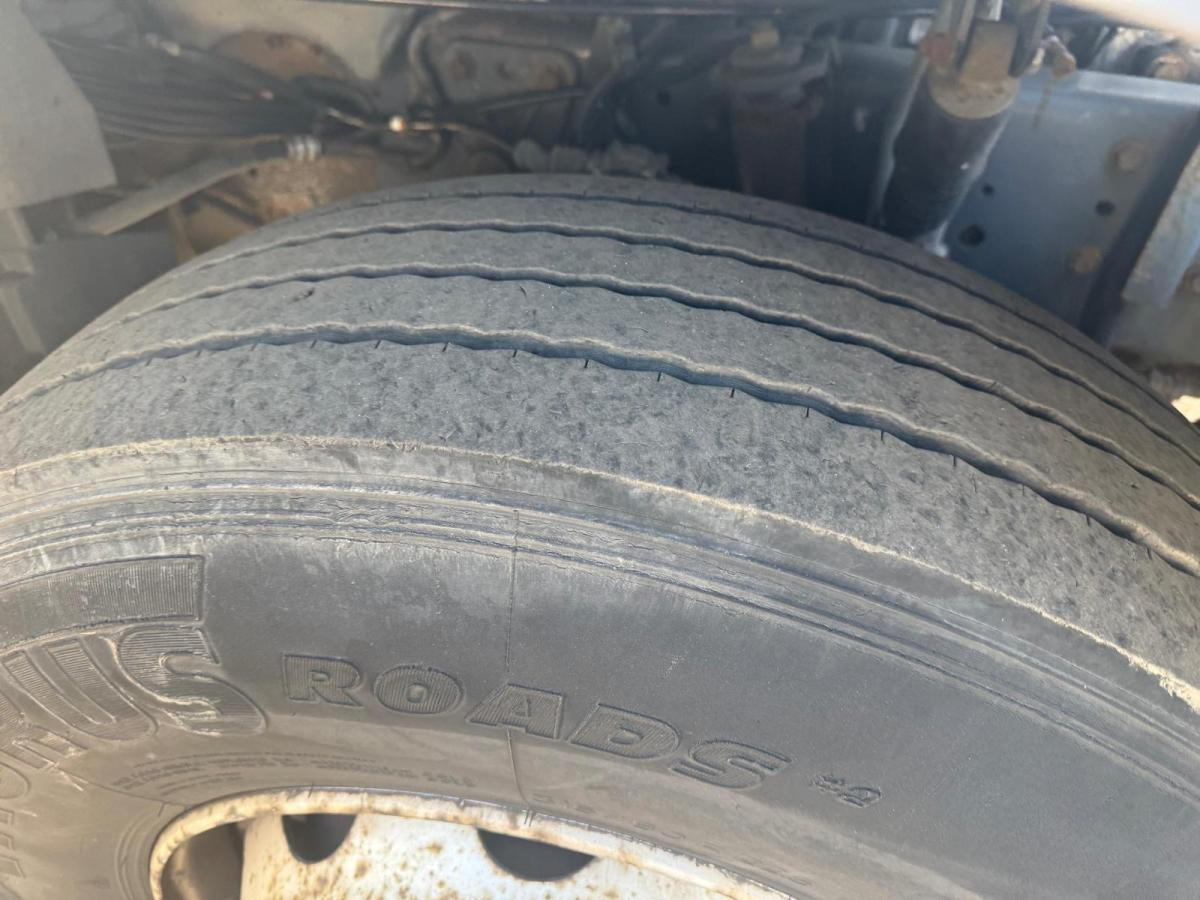 Trekker Renault Premium 370 DCI