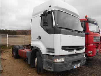 Trekker Renault Premium 400