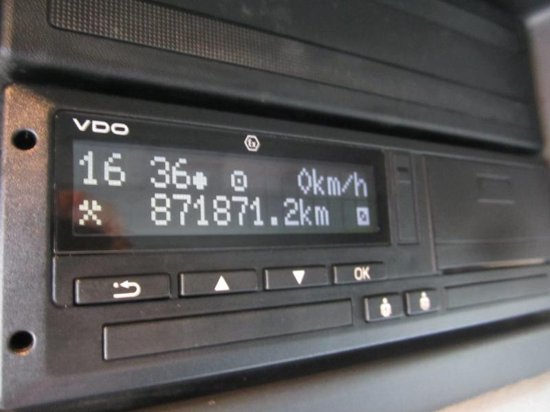 Trekker Renault Premium 450 DXI