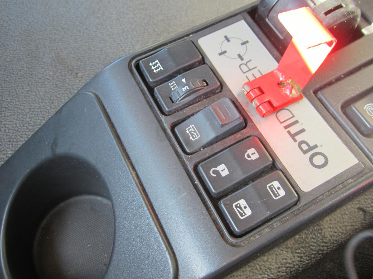 Trekker Renault Premium 460 DXI