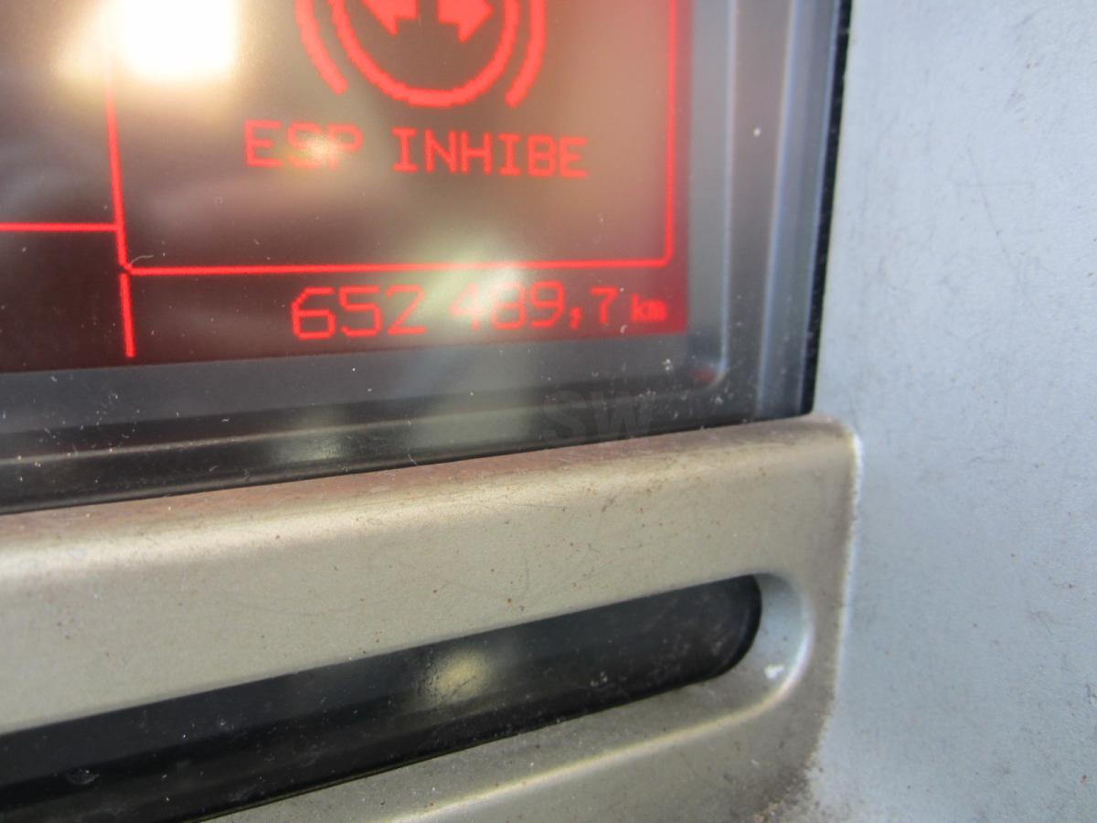 Trekker Renault Premium 460 DXI