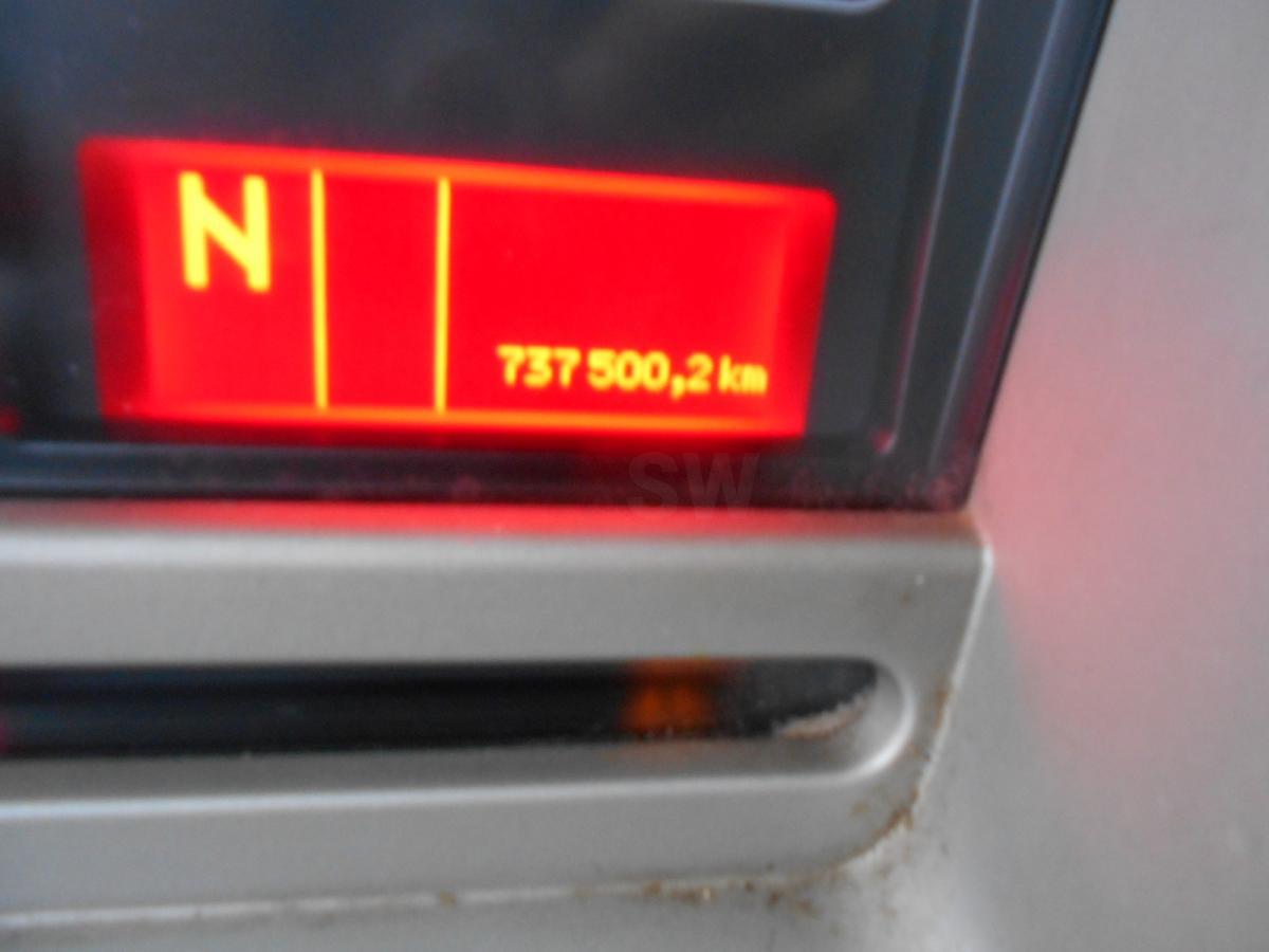 Trekker Renault Premium Lander 450