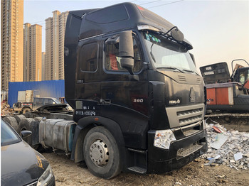Trekker SINOTRUK Howo Tractors Unit