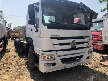 Trekker SINOTRUK Howo truck: afbeelding 1