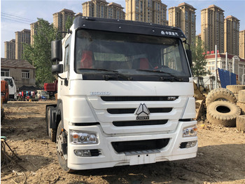 Trekker SINOTRUK Sinotruk truck