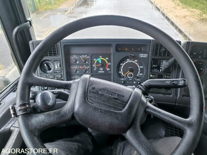 Trekker Scania 124l 2003 789689km
