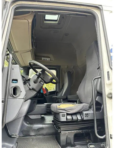 Trekker Scania R420 MEGA 4x2 Topline Intarder TÜV neu! E5