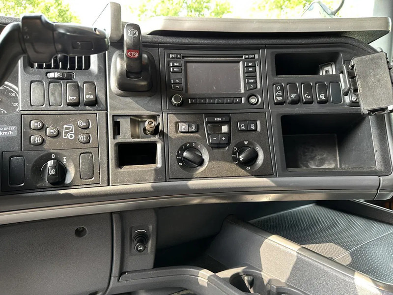 Trekker Scania R490 Highline Standard Intarder Alcoa dt. LKW E6