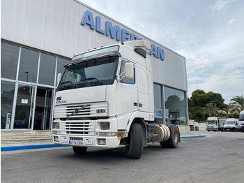 Trekker VOLVO FH 12. CAMBIO MANUAL
