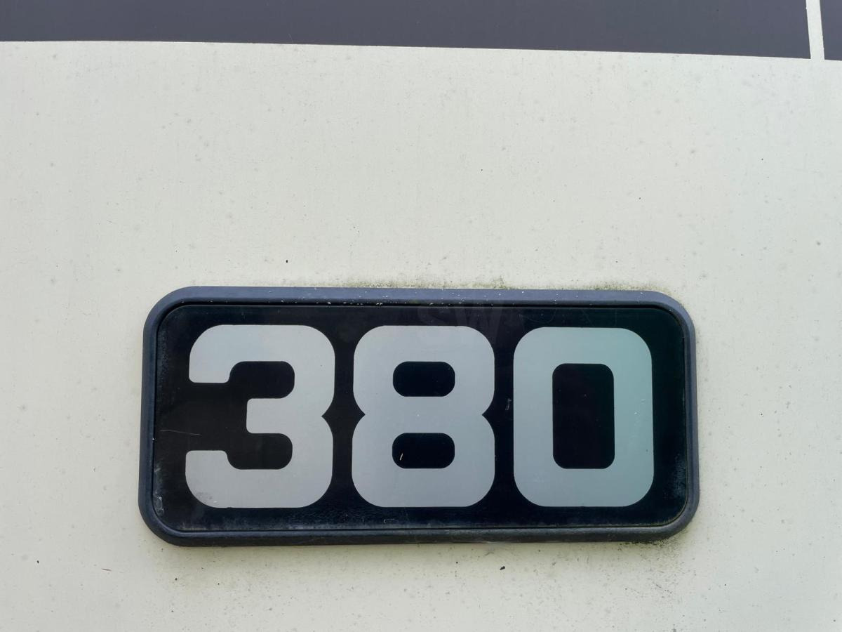 Trekker Volvo FH12 380