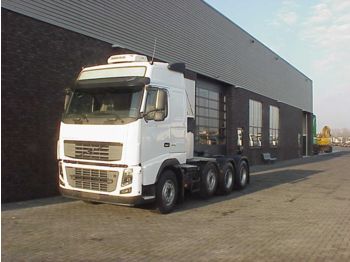 Trekker Volvo FH 16 580 8X4 TRACTOR: afbeelding 1