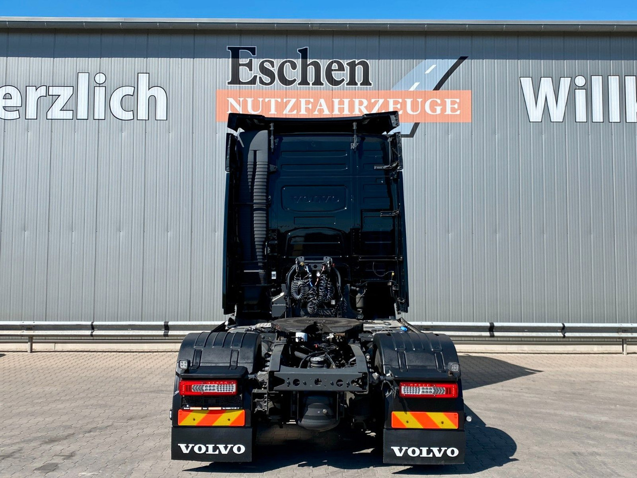 Trekker Volvo FH 500 Globetrotter| I-Park-Cool*2x Tank*Spoiler