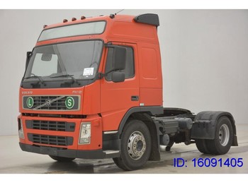 Trekker Volvo FM12.420 Globetrotter