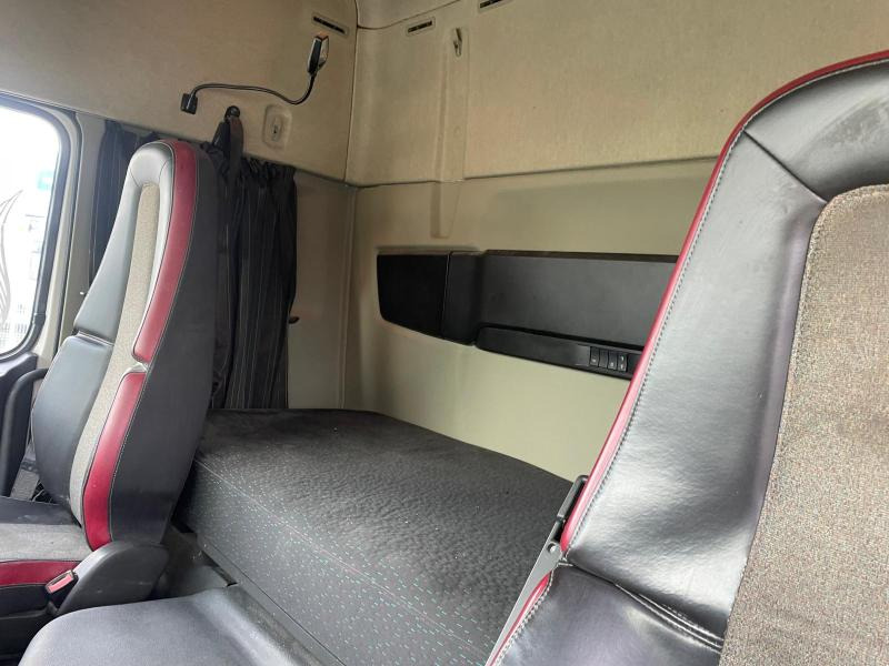 Trekker Volvo FMX 460