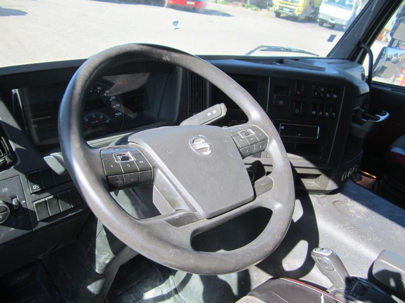 Trekker Volvo FMX 460