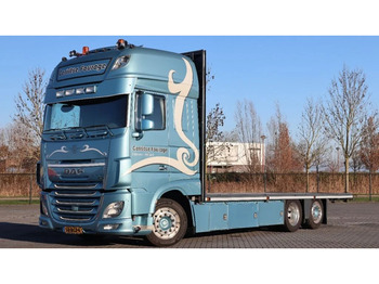 Vrachtwagen met open laadbak DAF XF 460