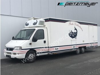 Zelfrijdende verkoopwagen IVECO