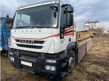 Vrachtwagen met open laadbak IVECO Stralis