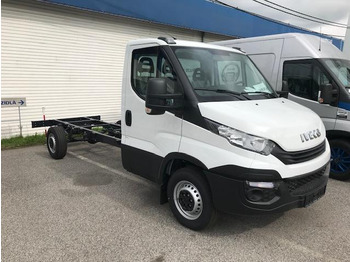 Chassis vrachtwagen IVECO Daily 35s18