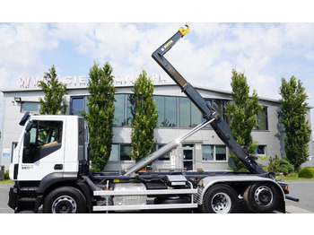 Haakarmsysteem vrachtwagen IVECO Stralis