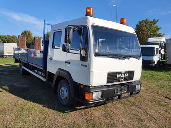 Vrachtwagen met open laadbak MAN 12.224