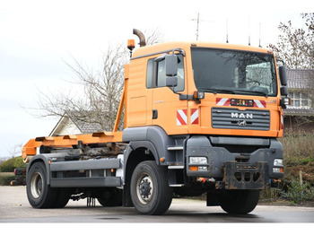 Haakarmsysteem vrachtwagen MAN TGA 18.350