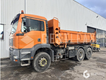 Kipper vrachtwagen MAN TGA 33.360